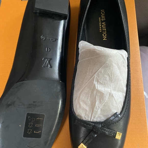 Louis Vuitton Black flats - Picture 4 of 11